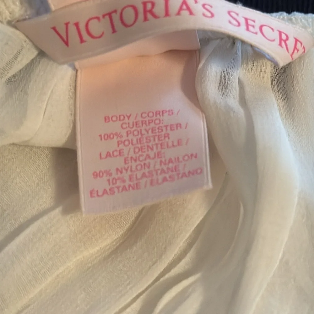 Victoria’s Secret ivory pleated lace sheer baby doll‎ satin bow sz M intimates